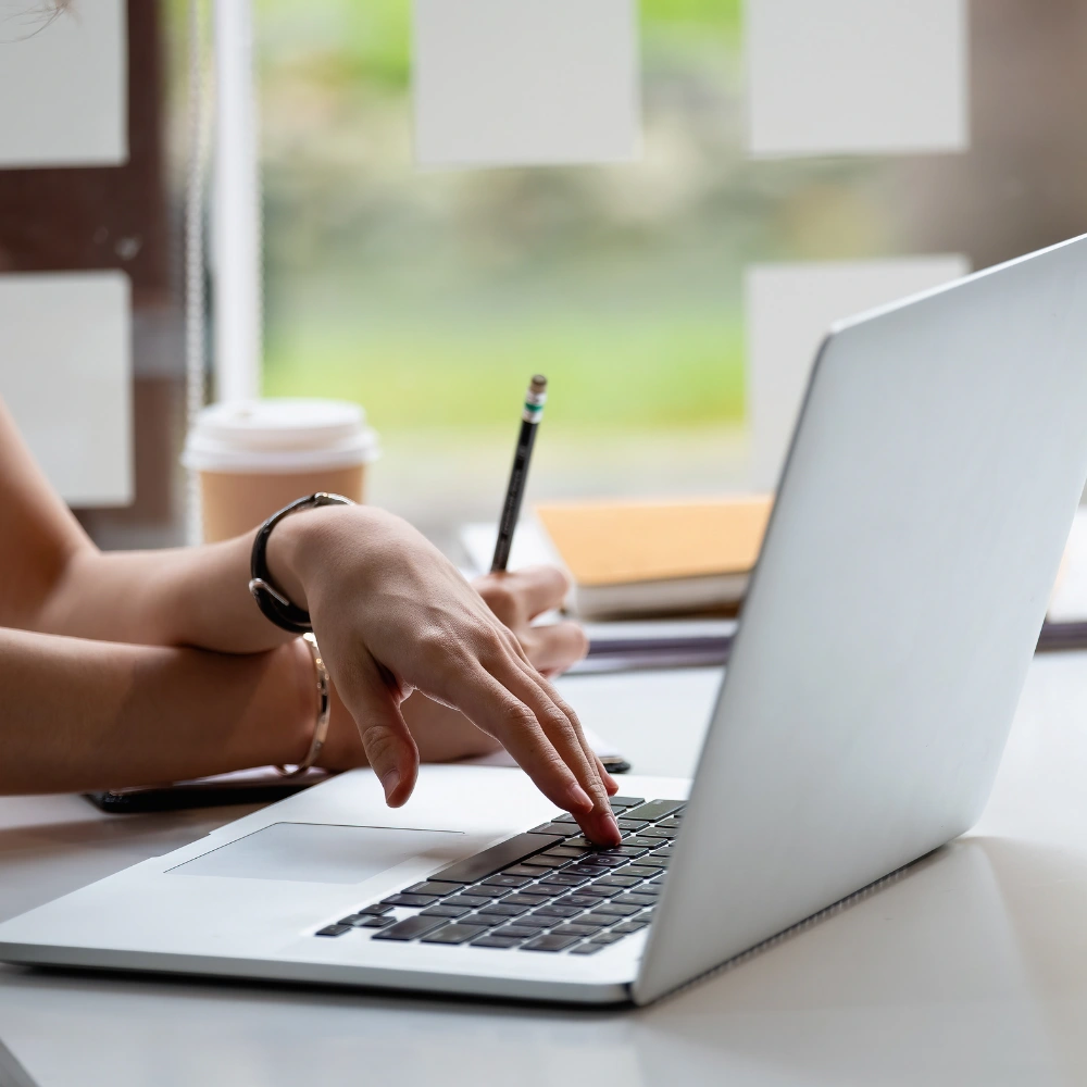 Meta Ads Specialist Laptop